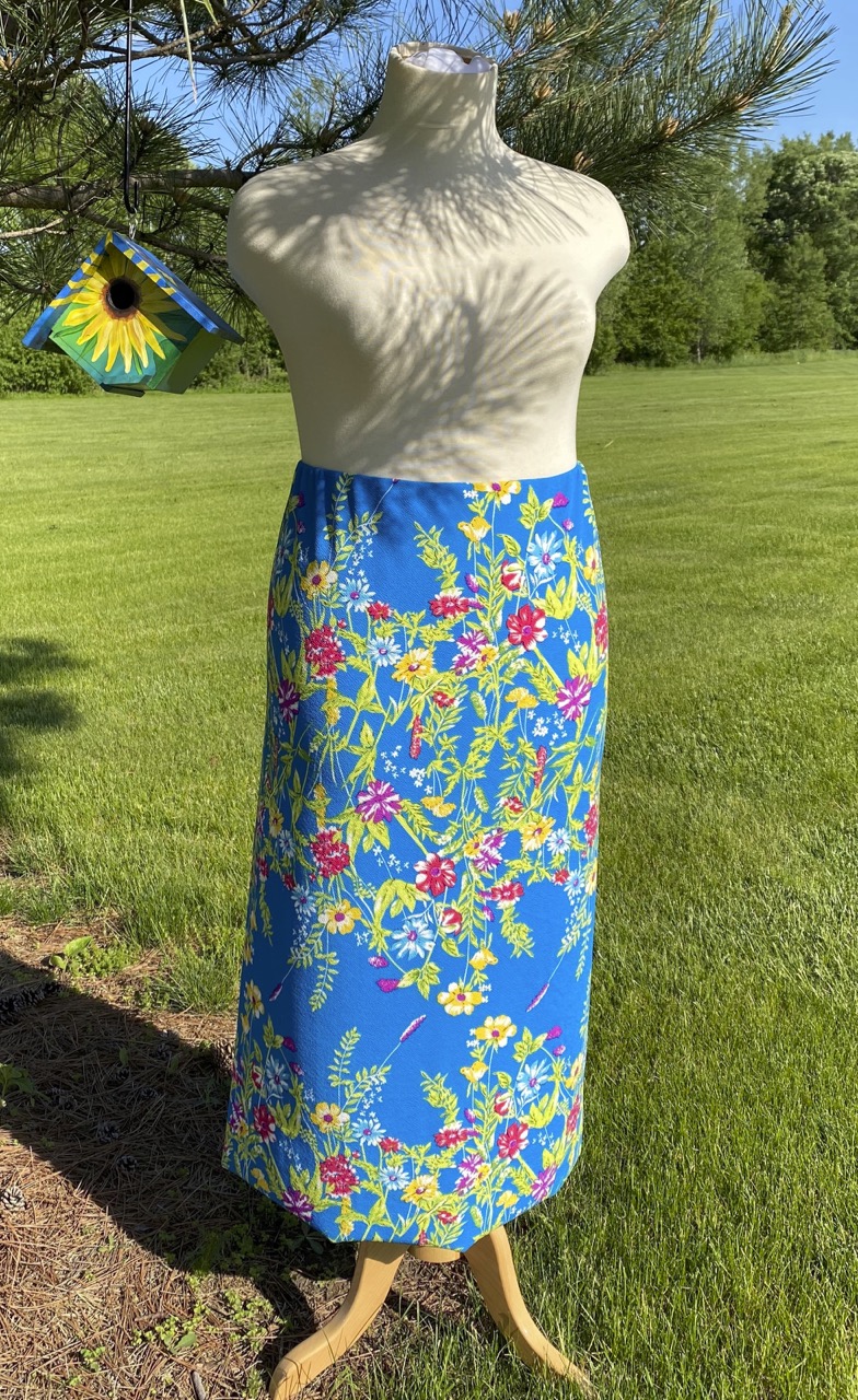 One-Seam Simple Skirt Sewing Tutorial by The NZP Team at the Nancy Zieman Productions Blog